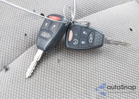 2008 Chrysler Sebring Touring z USA, uszkodzony, nr VIN 1C3LC55R58N642080